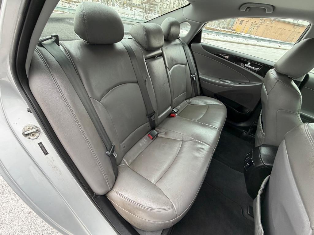 Hyundai Sonata Limited Auto 2013