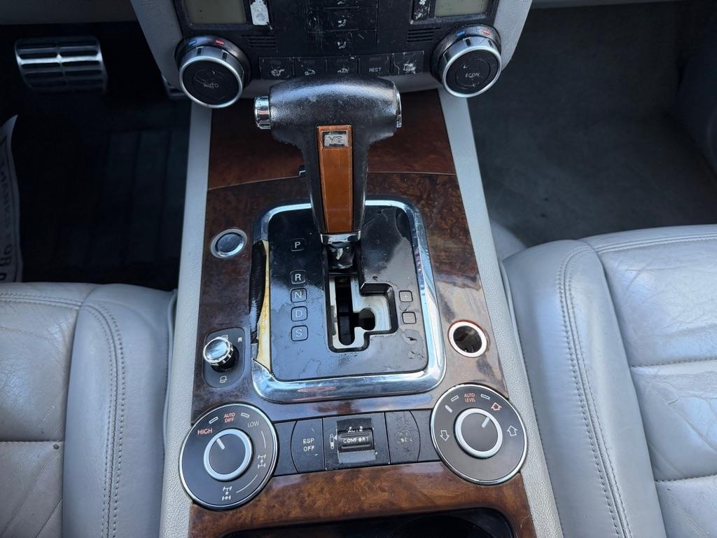 Volkswagen Touareg V8 2004