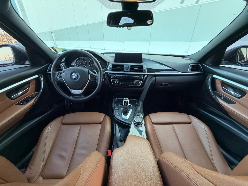 BMW 3-Series 328i xDrive Sedan 2016