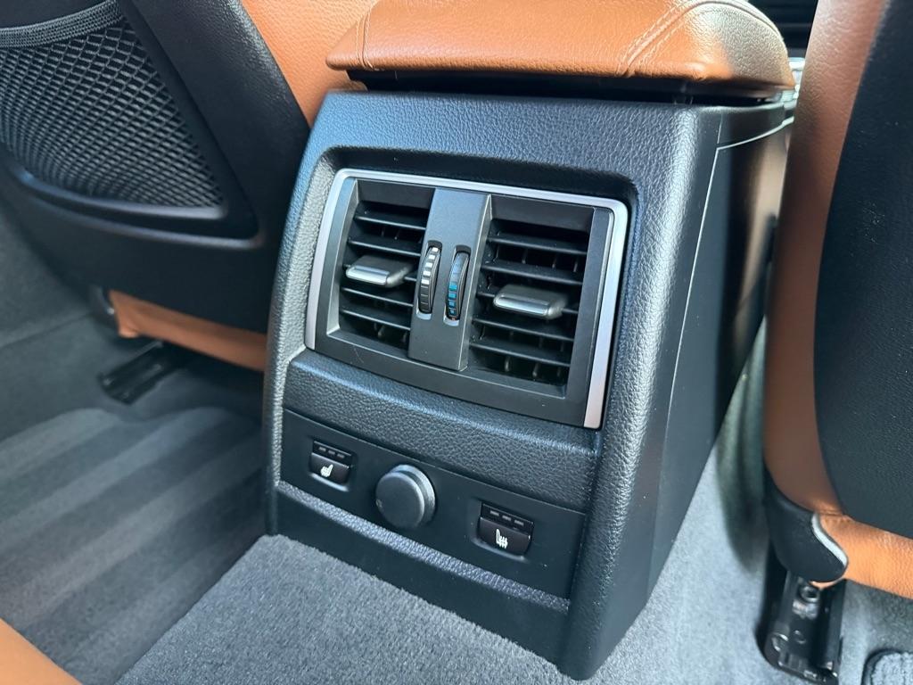 BMW 3-Series 328i xDrive Sedan 2016