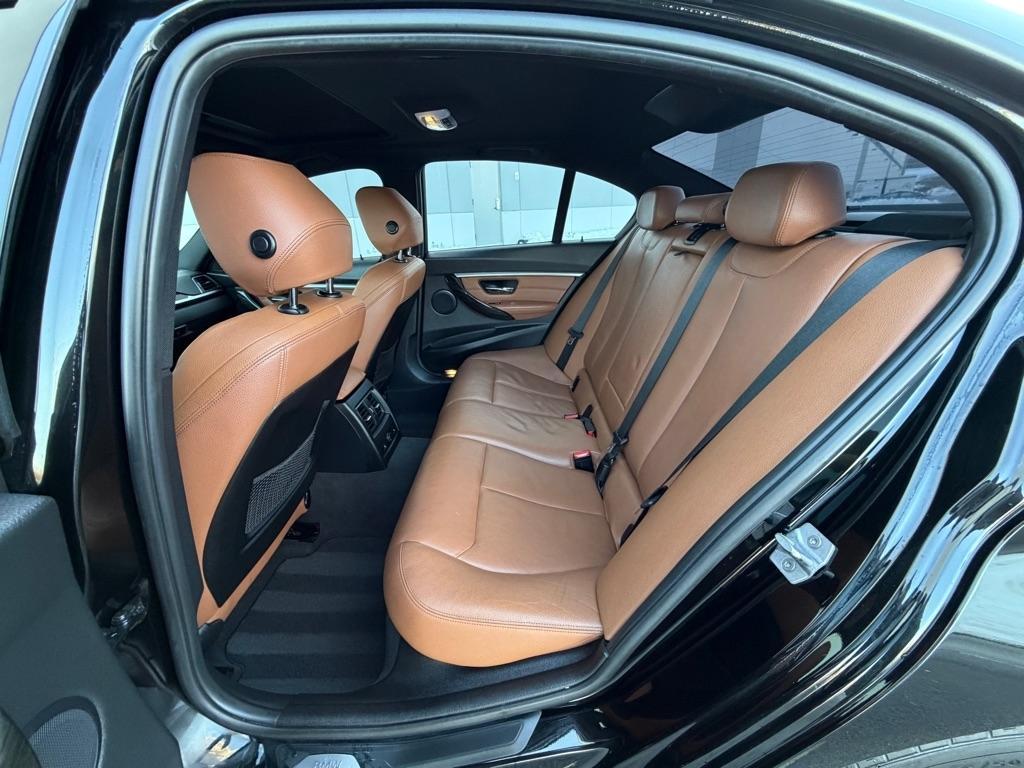 BMW 3-Series 328i xDrive Sedan 2016