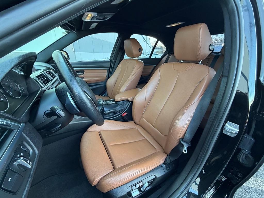 BMW 3-Series 328i xDrive Sedan 2016