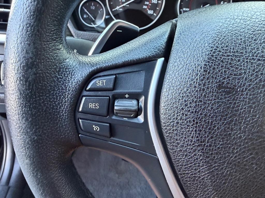 BMW 3-Series 328i xDrive Sedan 2016