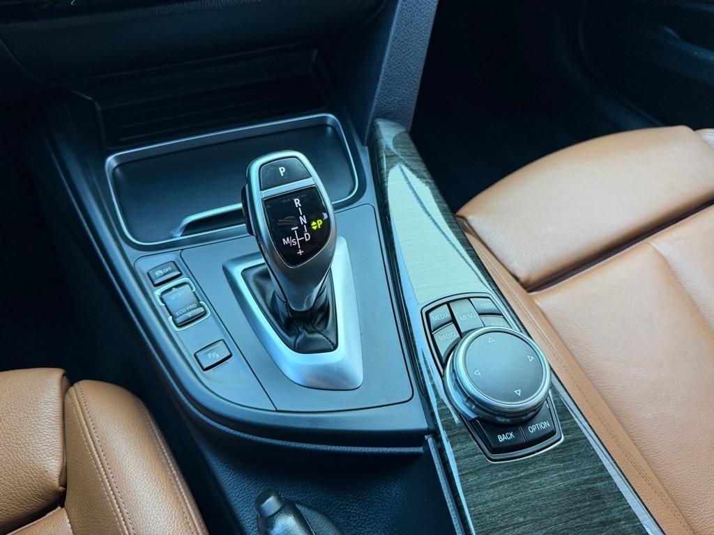 BMW 3-Series 328i xDrive Sedan 2016