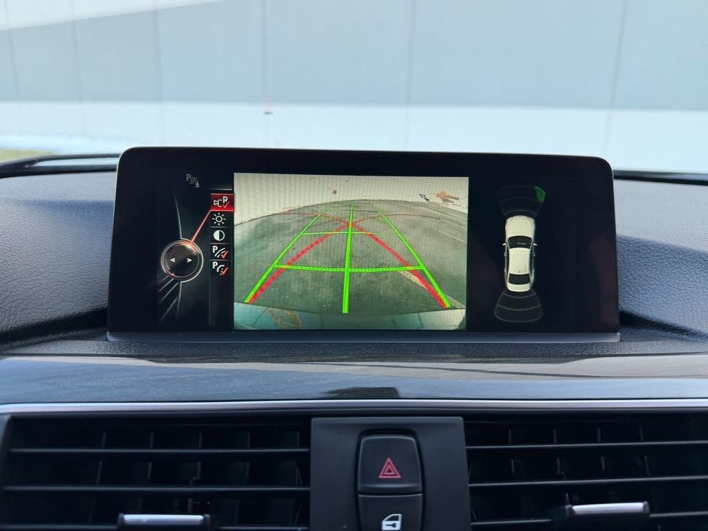 BMW 3-Series 328i xDrive Sedan 2016