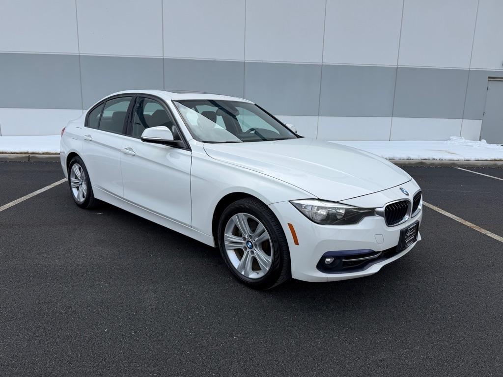 BMW 3-Series 328i xDrive Sedan 2016