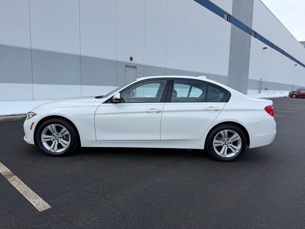 BMW 3-Series 328i xDrive Sedan 2016