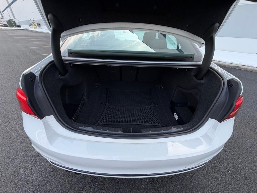 BMW 3-Series 328i xDrive Sedan 2016