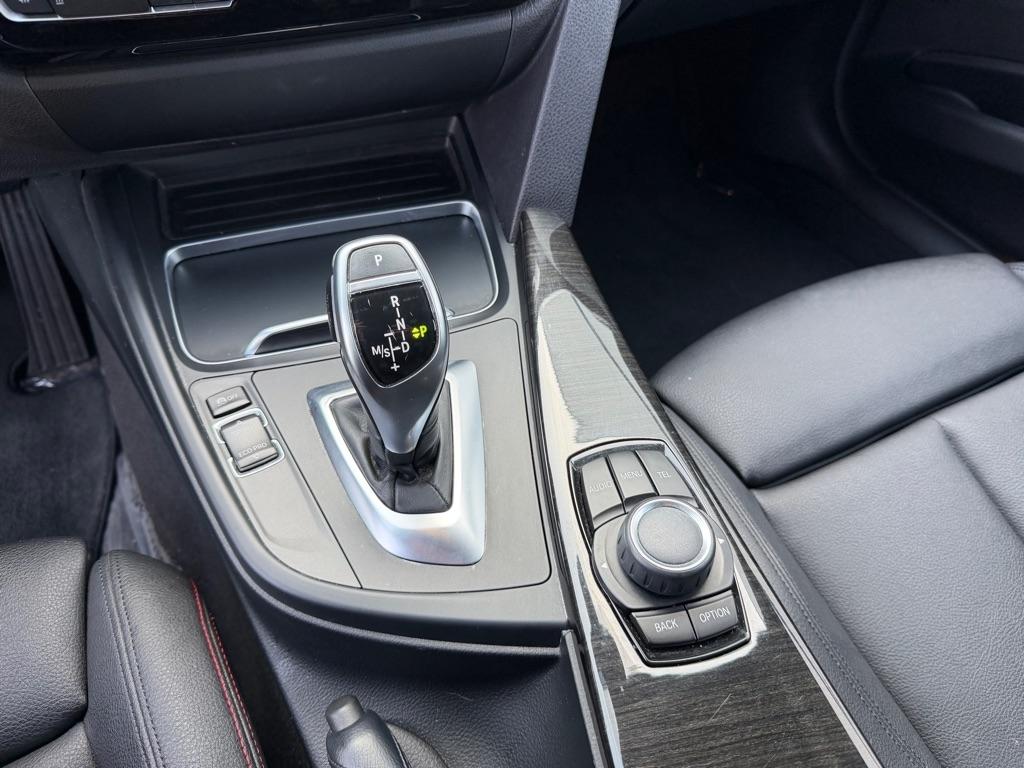 BMW 3-Series 328i xDrive Sedan 2016