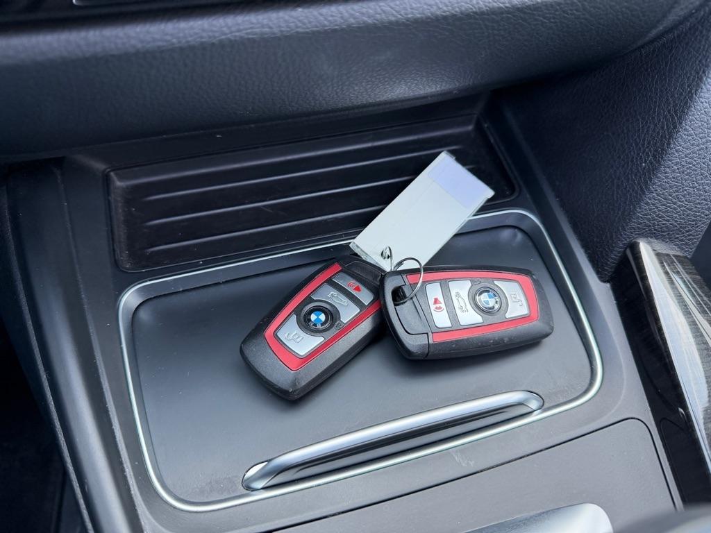 BMW 3-Series 328i xDrive Sedan 2016