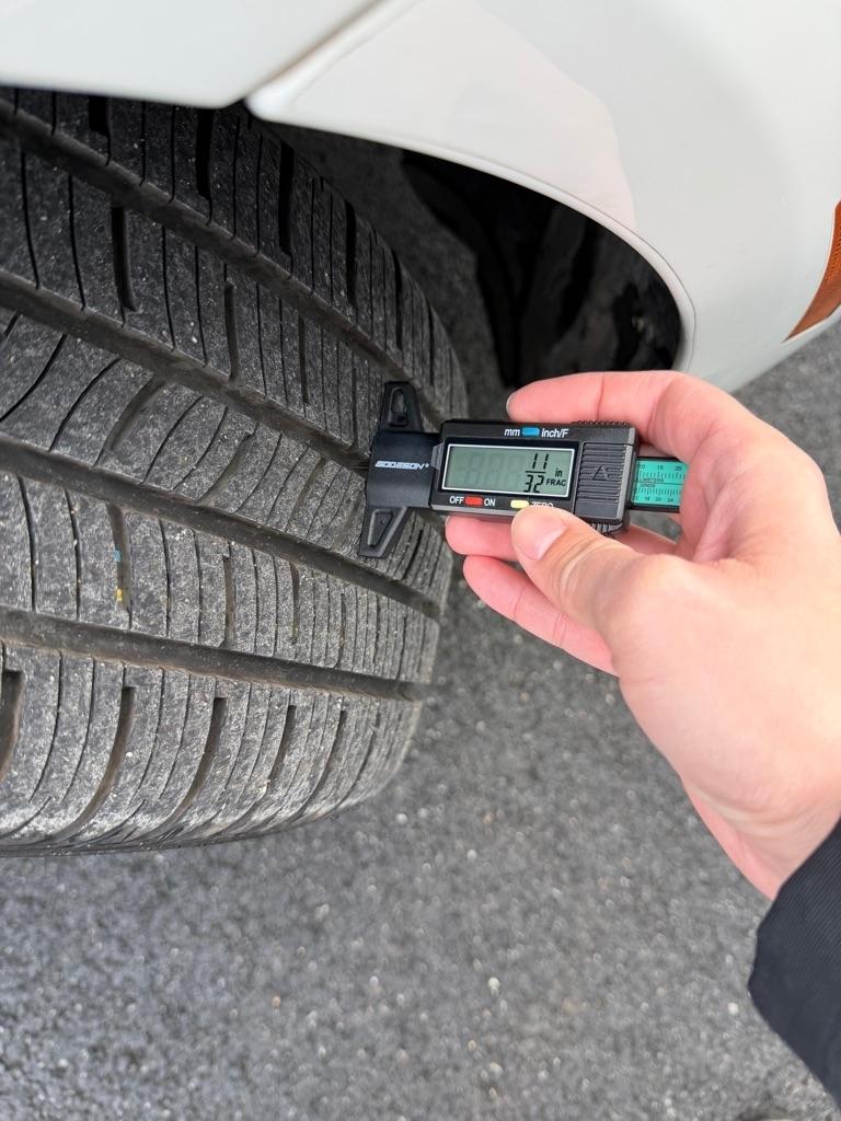 BMW 3-Series 328i xDrive Sedan 2016