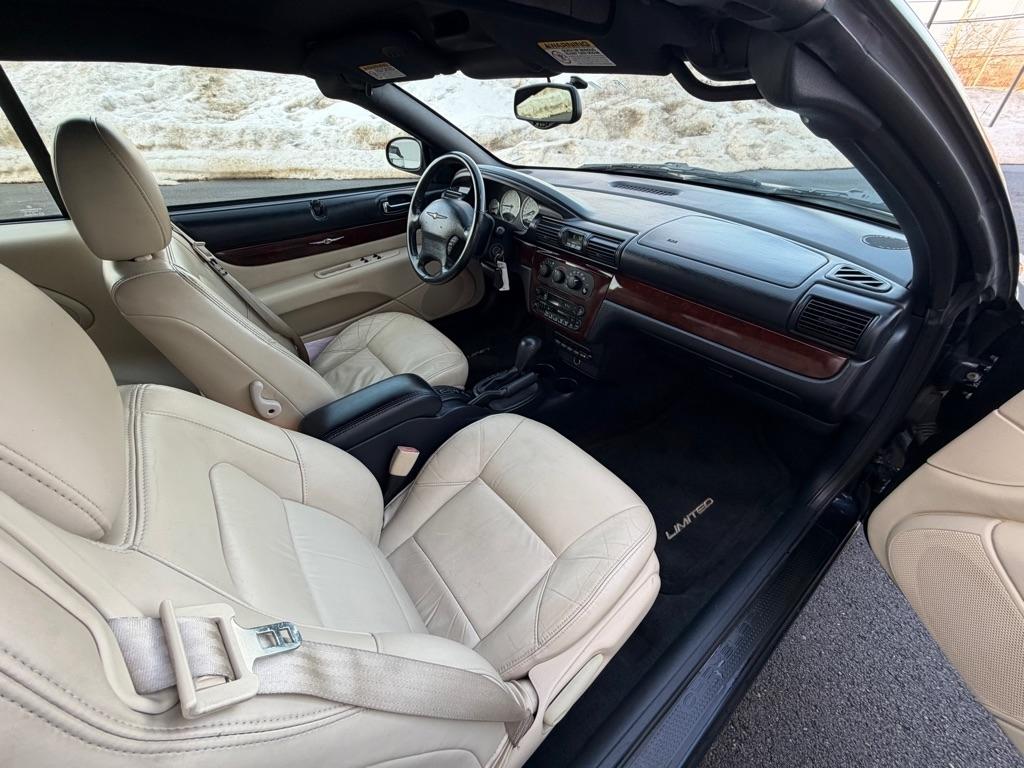 Chrysler Sebring  2002