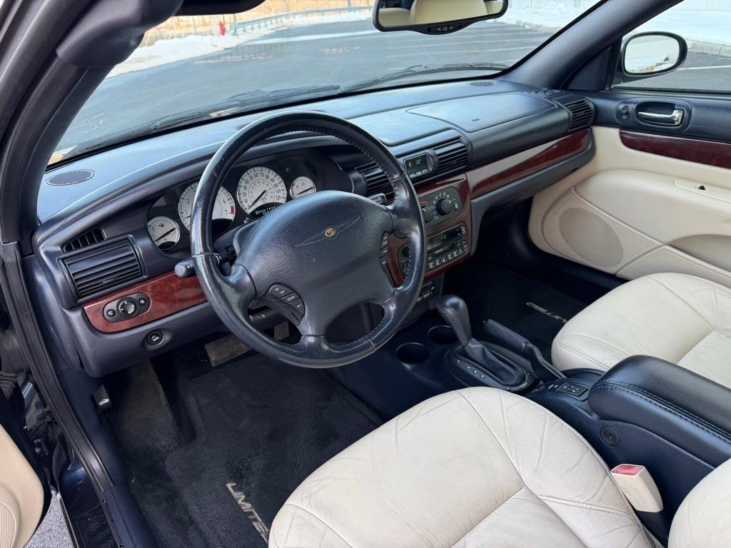 Chrysler Sebring  2002