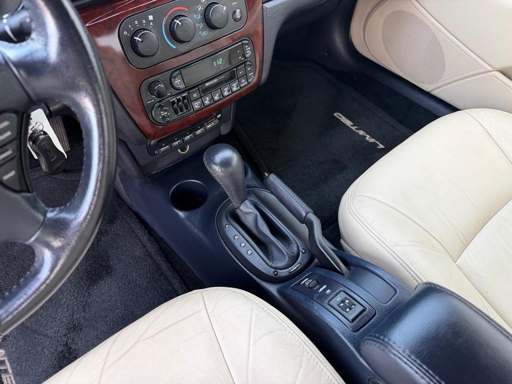 Chrysler Sebring  2002