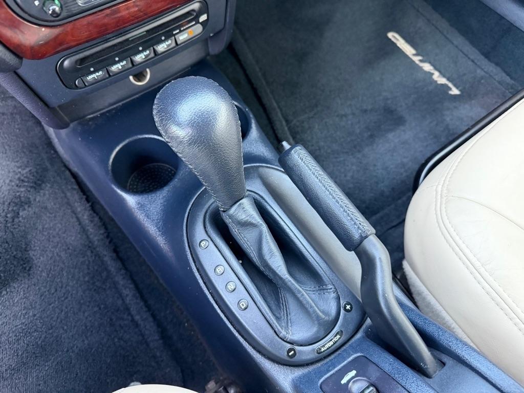 Chrysler Sebring  2002