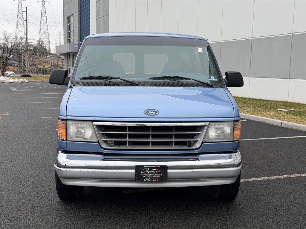 Ford Club Wagon XLT 1996