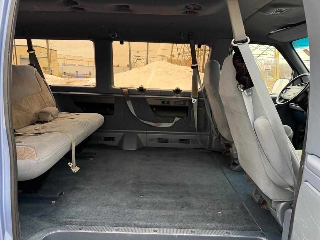 Ford Club Wagon XLT 1996