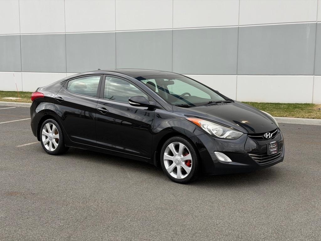Hyundai Elantra  2013