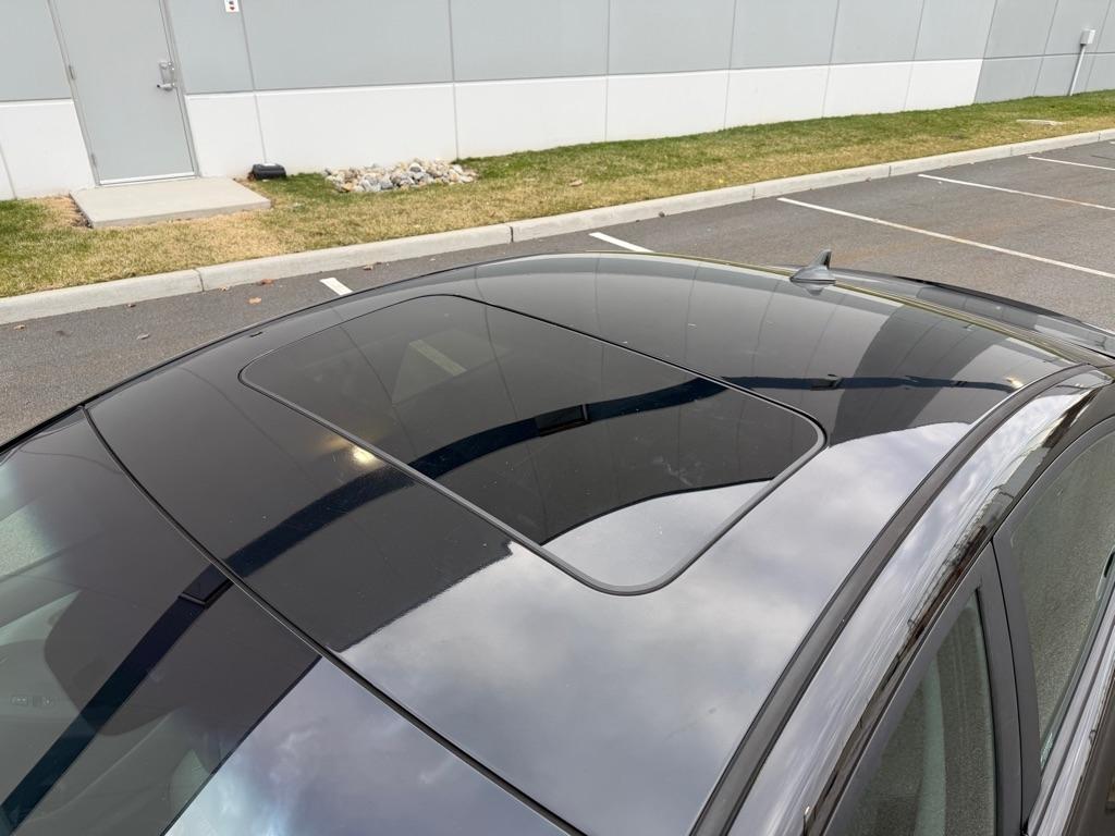 Hyundai Elantra  2013