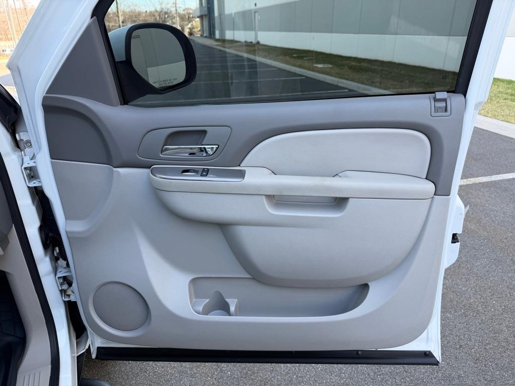 Chevrolet Avalanche  2010