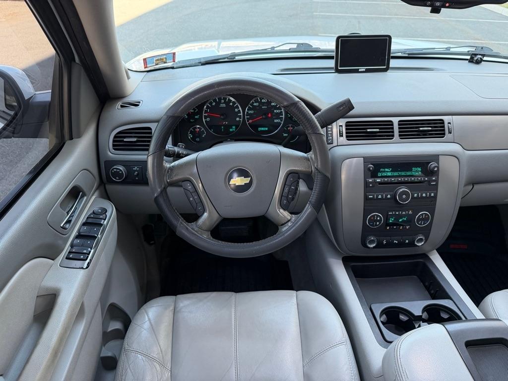 Chevrolet Avalanche  2010