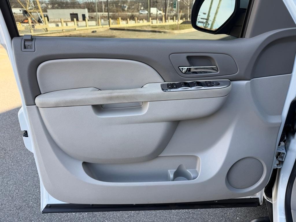 Chevrolet Avalanche  2010