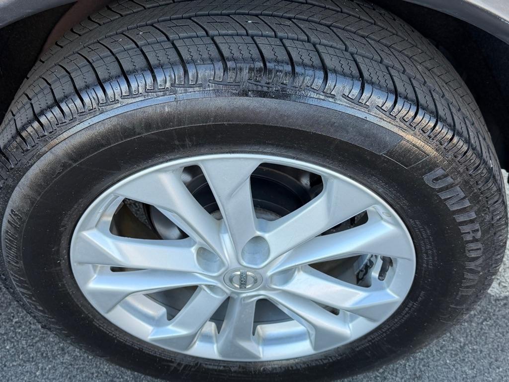 Nissan Rogue SV AWD 2016