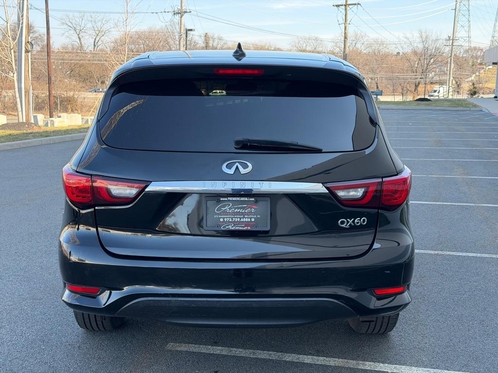 Infiniti QX60 PURE 2020