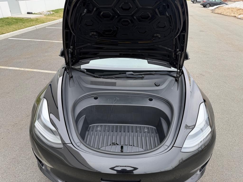 Tesla Model 3 Long Range 2021