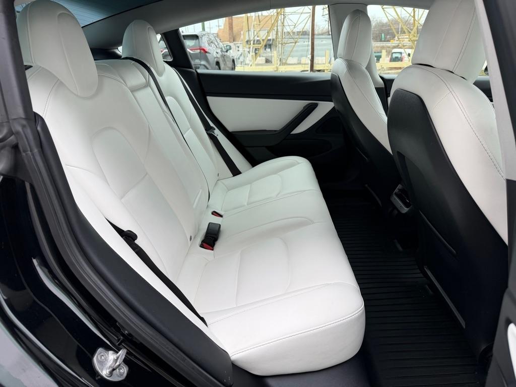 Tesla Model 3 Long Range 2021