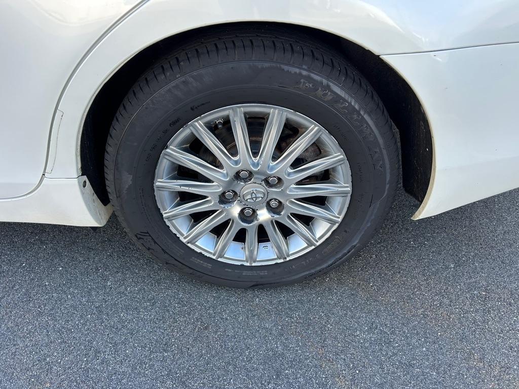 Toyota Camry Hybrid Sedan 2007