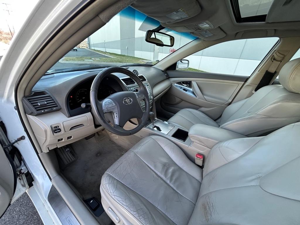 Toyota Camry Hybrid Sedan 2007