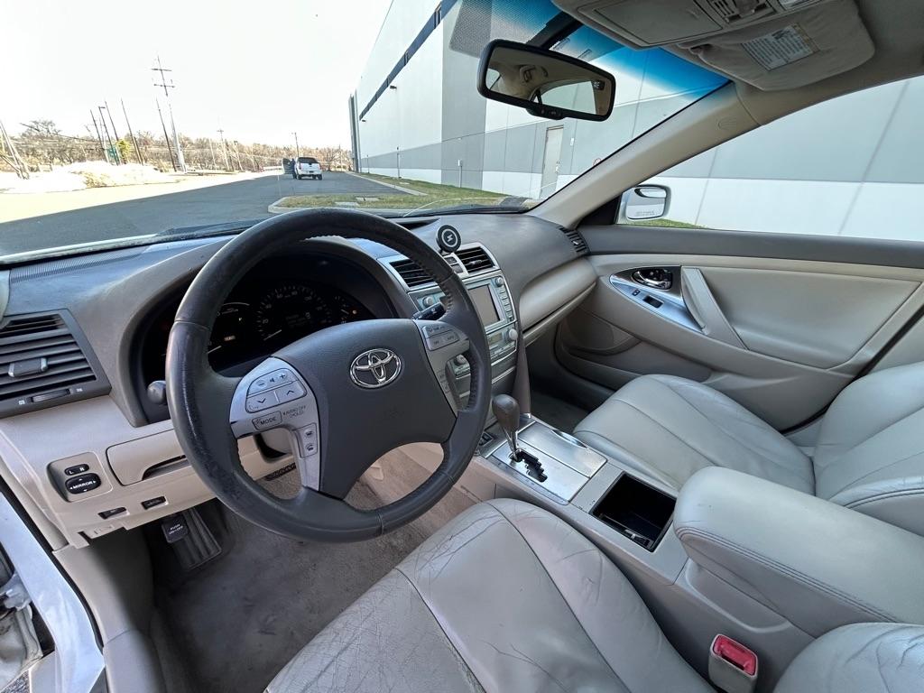 Toyota Camry Hybrid Sedan 2007
