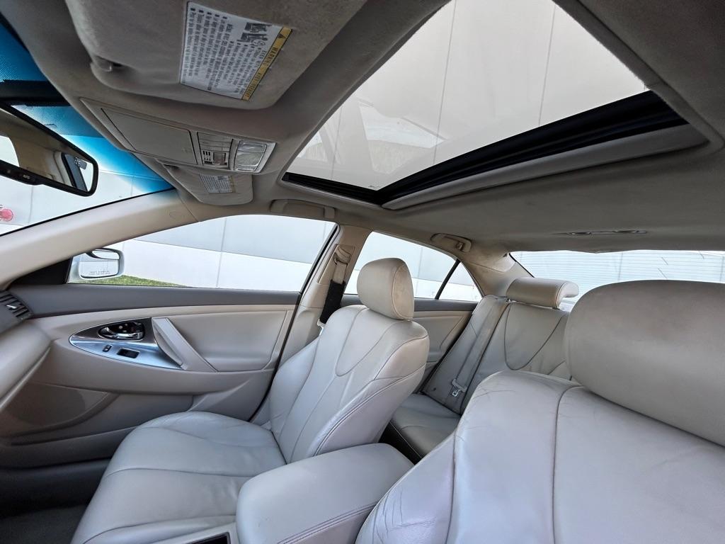 Toyota Camry Hybrid Sedan 2007