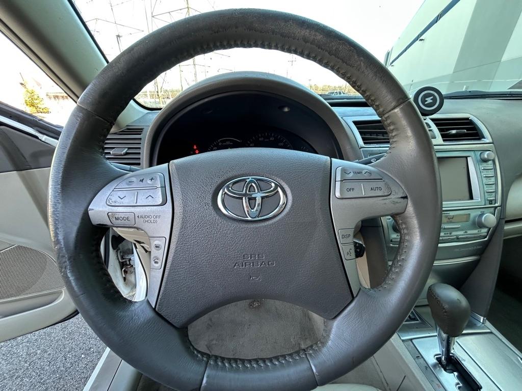 Toyota Camry Hybrid Sedan 2007