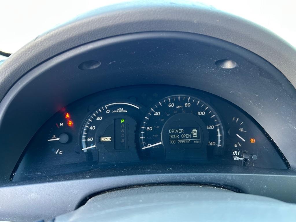 Toyota Camry Hybrid Sedan 2007