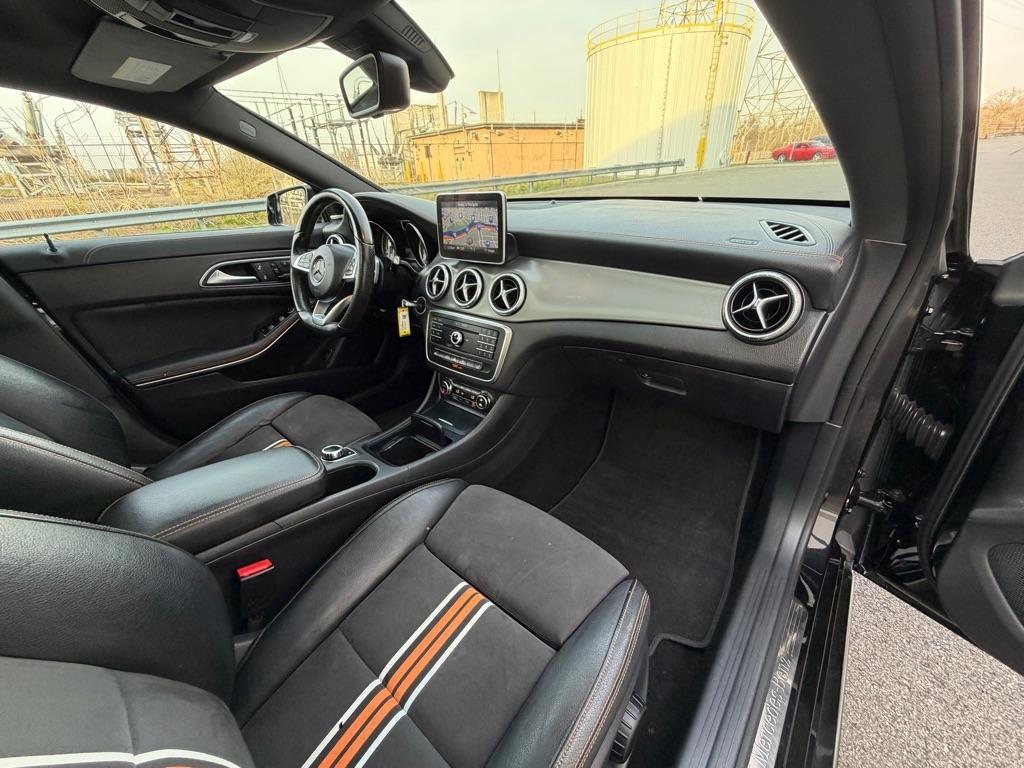 Mercedes-Benz CLA-Class CLA250 2016