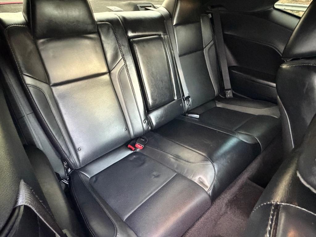 Dodge Challenger SXT Plus 2D Coupe 2016