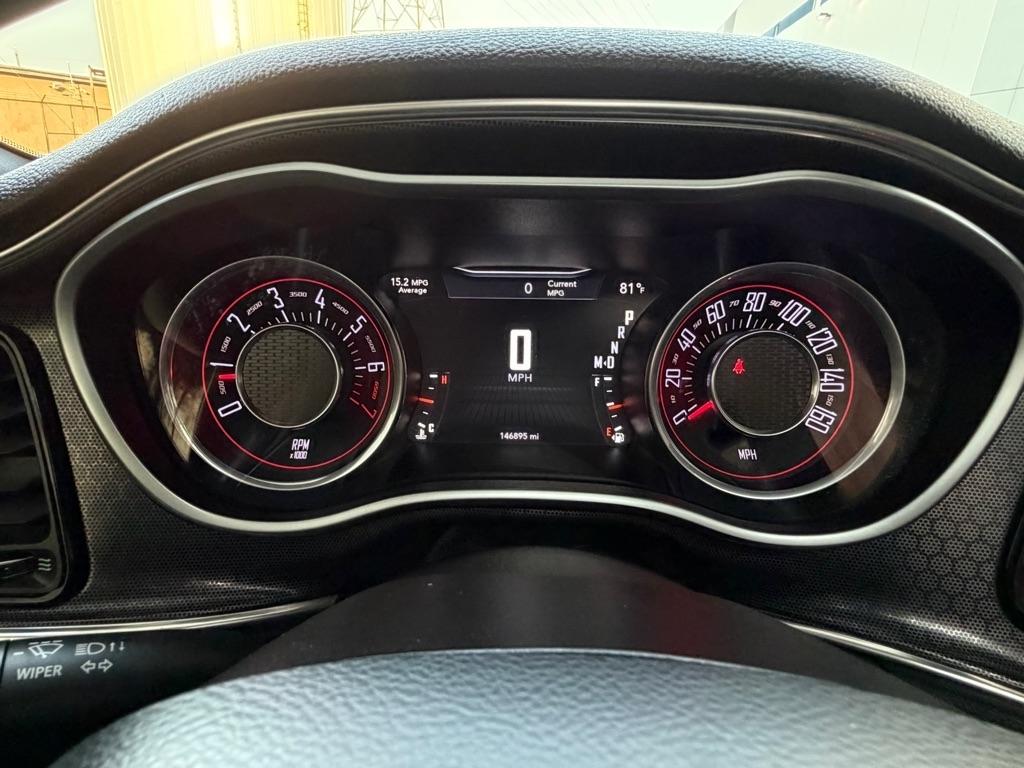 Dodge Challenger SXT Plus 2D Coupe 2016