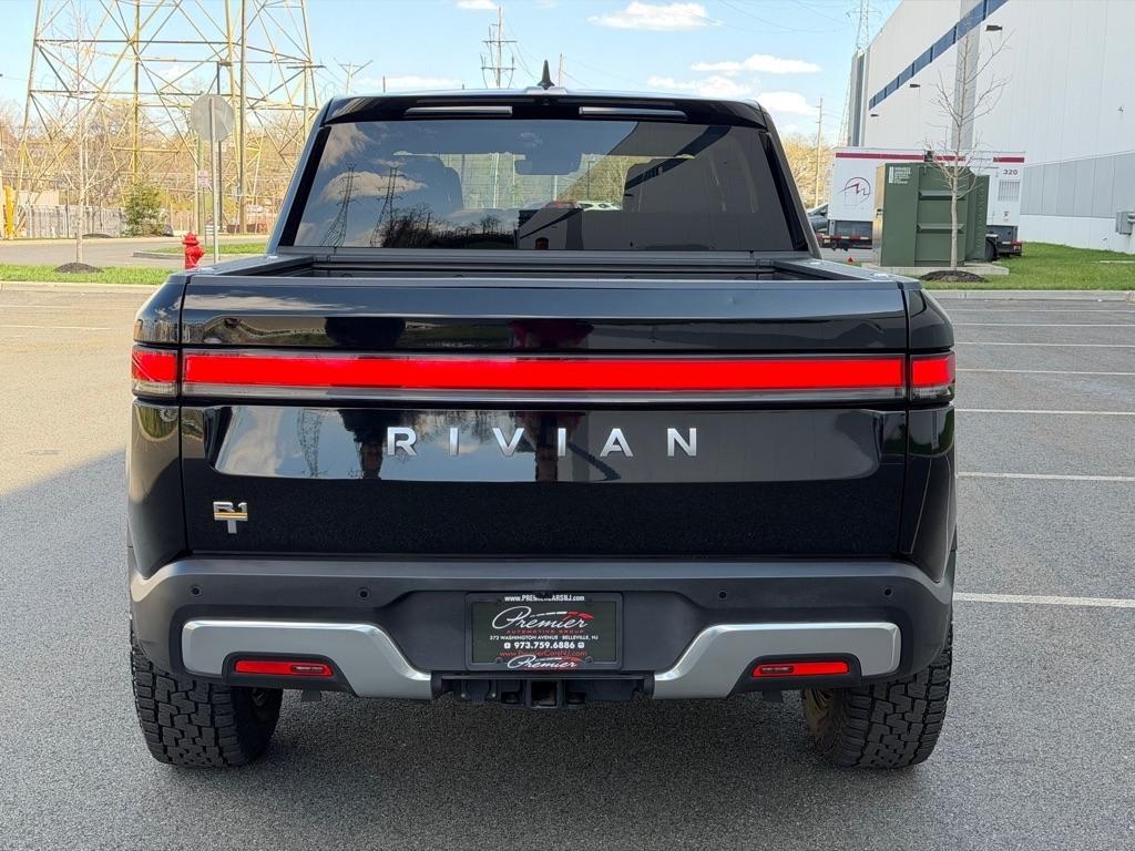 Rivian R1T Adventure 2022