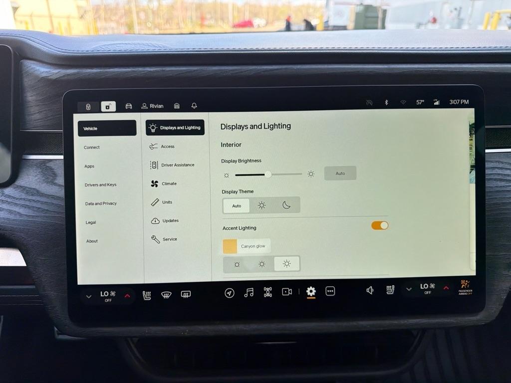 Rivian R1T Adventure 2022