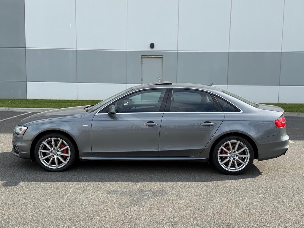 Audi A4  2014