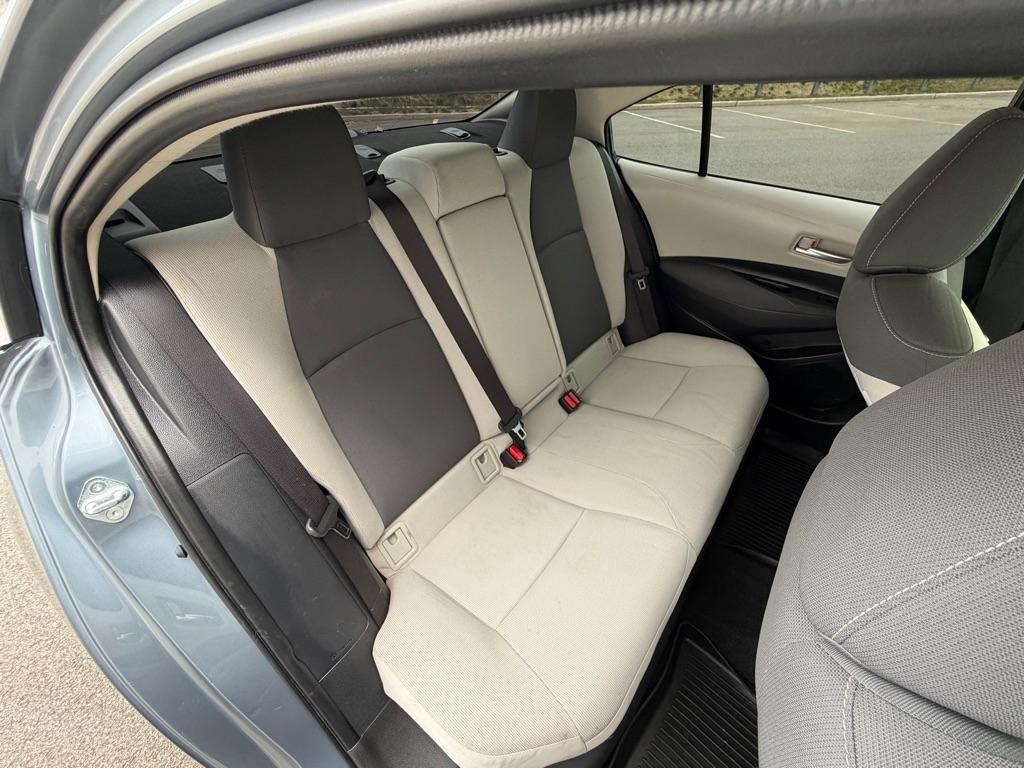 Toyota Corolla LE Hybrid 2021