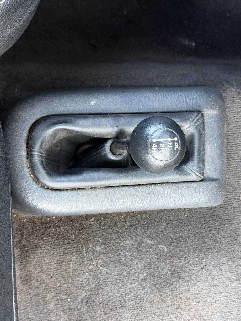 Dodge Ram 2500 4dr Quad Cab 160.5" WB 4WD ST 2004