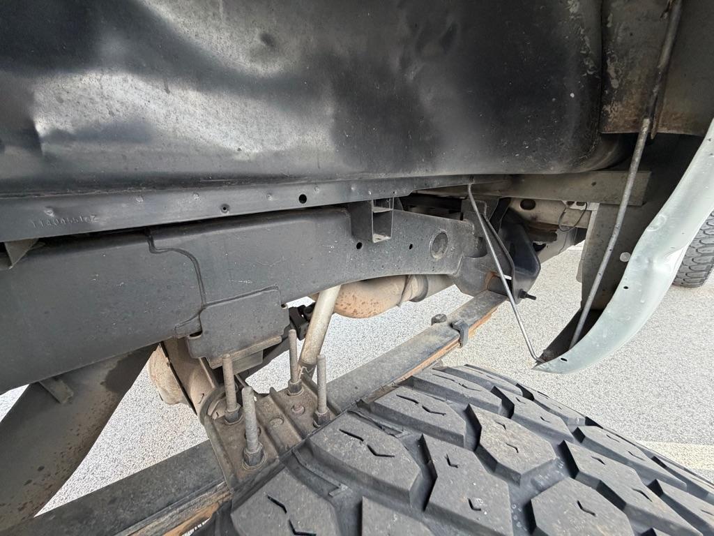Dodge Ram 2500 4dr Quad Cab 160.5" WB 4WD ST 2004
