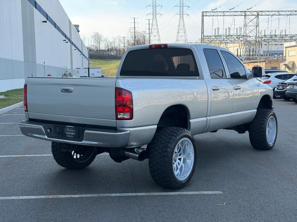 Dodge Ram 2500 4dr Quad Cab 160.5" WB 4WD ST 2004