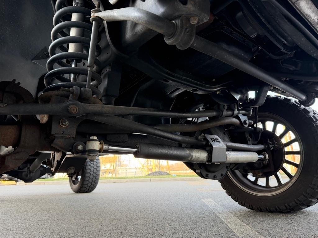 Dodge Ram 2500 4dr Quad Cab 160.5" WB 4WD ST 2004
