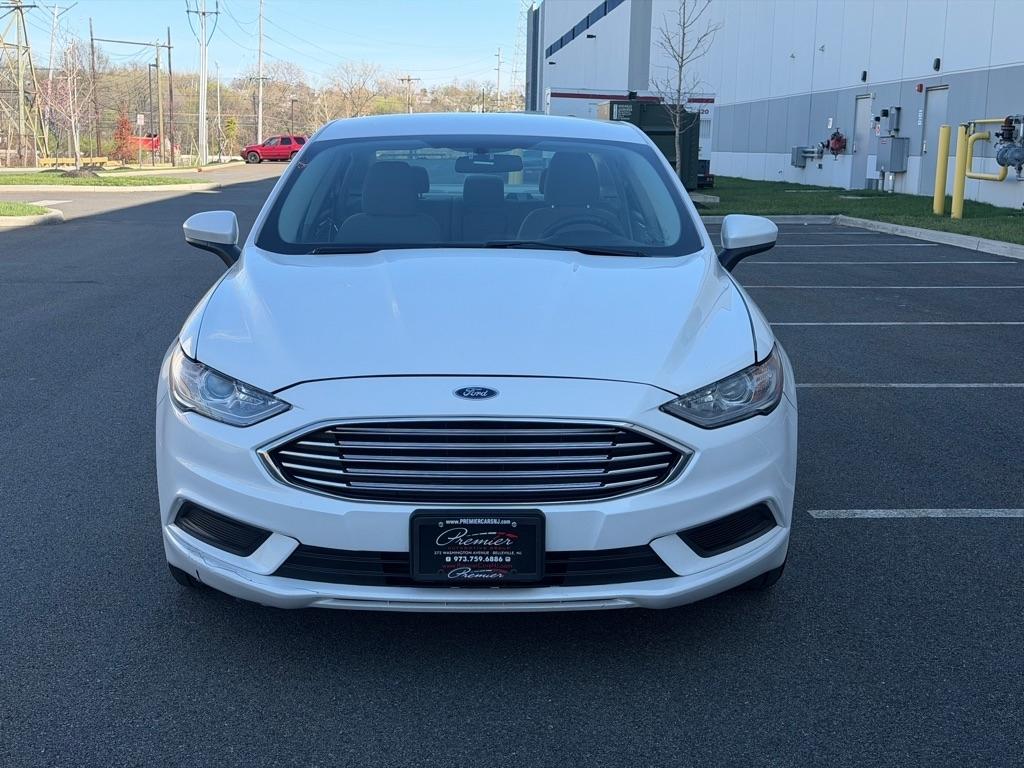 Ford Fusion Hybrid  2017