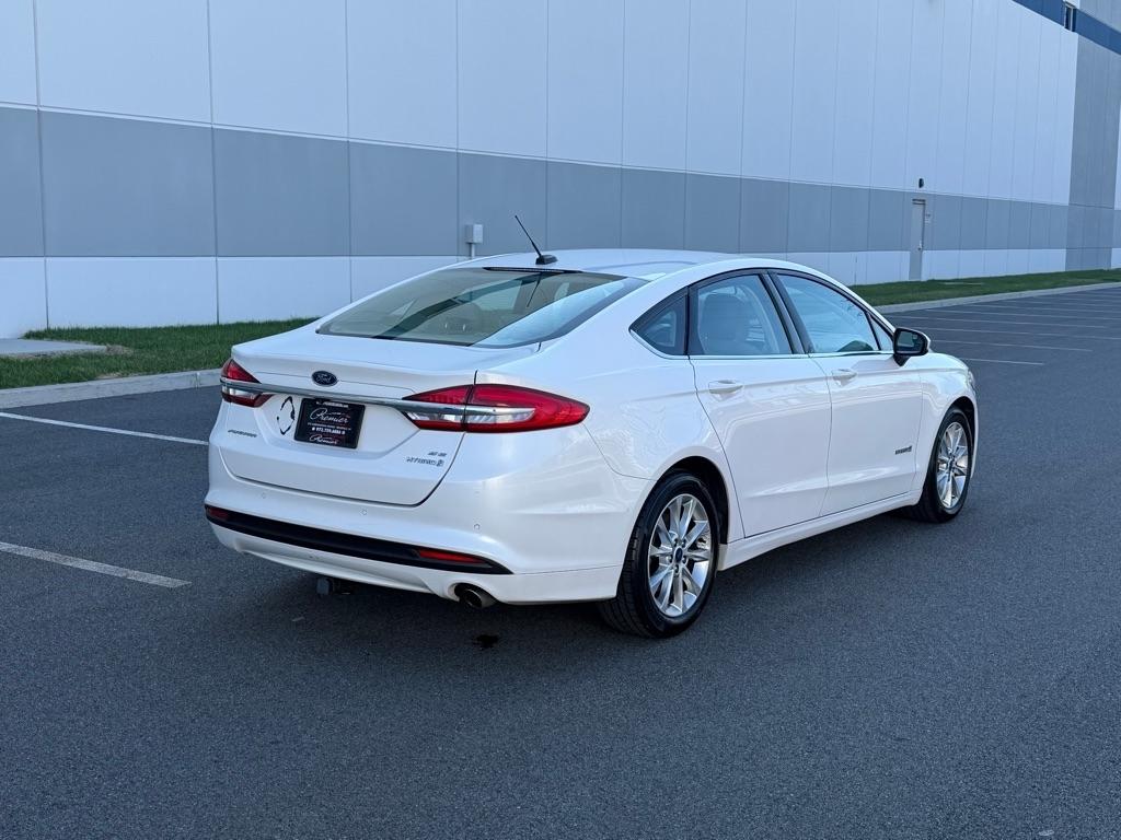 Ford Fusion Hybrid  2017