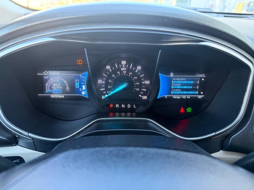 Ford Fusion Hybrid  2017